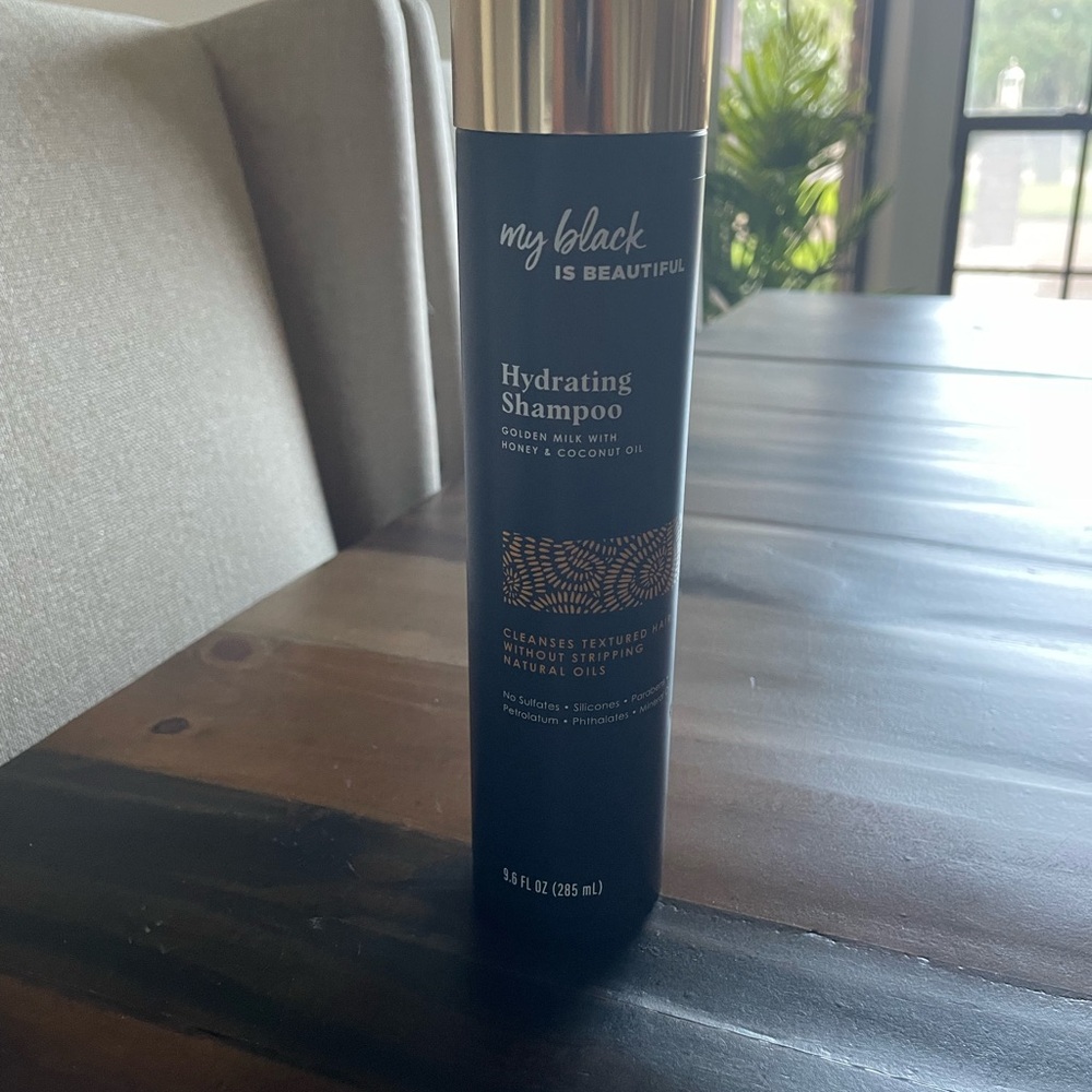 Hydrating Shampoo - Black and Gold